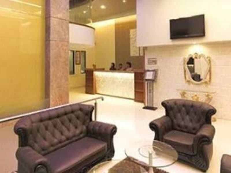 Hotel Seven Heaven Нашик Екстер'єр фото